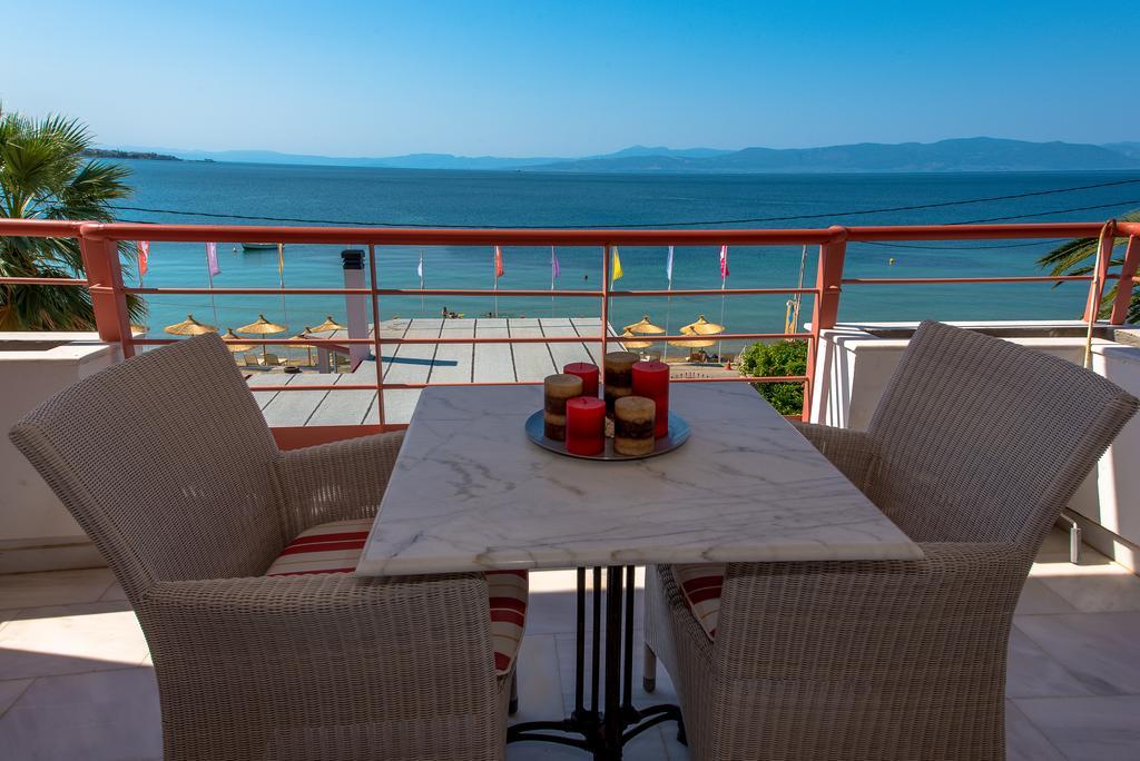 Over Sea Rooms & Villas Loutra Edipsou  Dış mekan fotoğraf